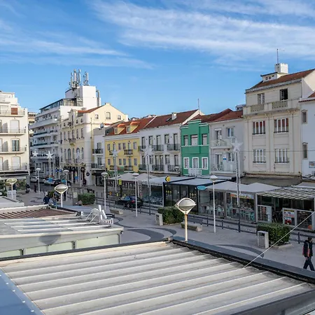 Bed & Breakfast By The Sea - 3*