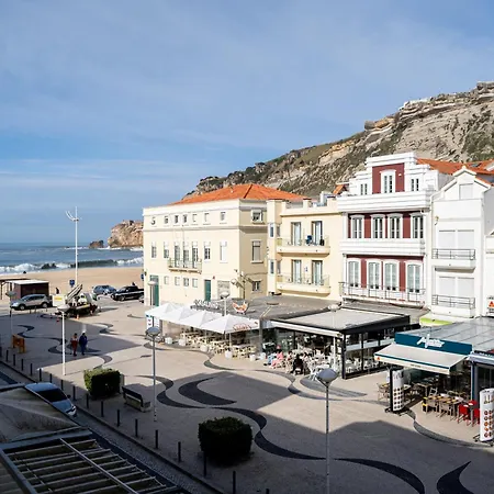 Bed & Breakfast By The Sea - Nazare