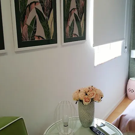 Bed & Breakfast By The Sea - 3*