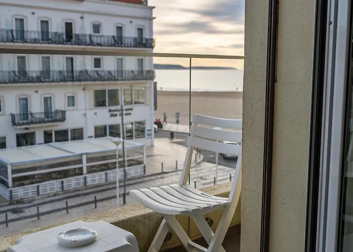 Oda ve Kahvaltı By The Sea -