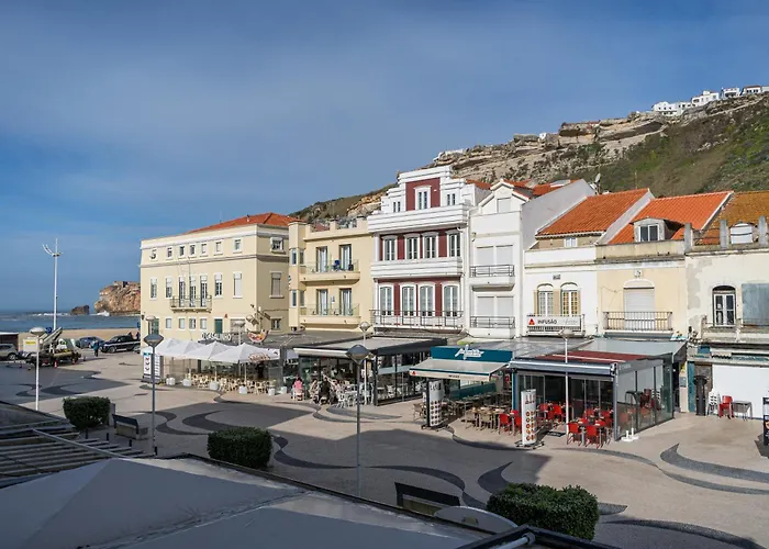 Bed & Breakfast By The Sea - 3*